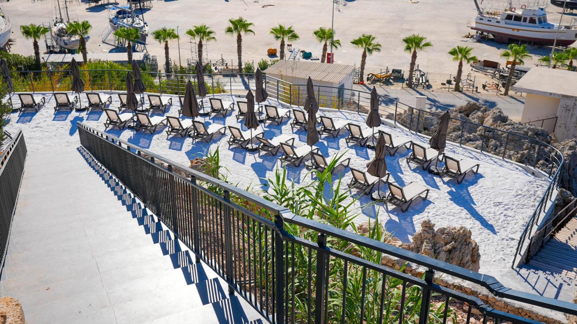 אלאניה Ada Port Hotel Adults Only מראה חיצוני תמונה
