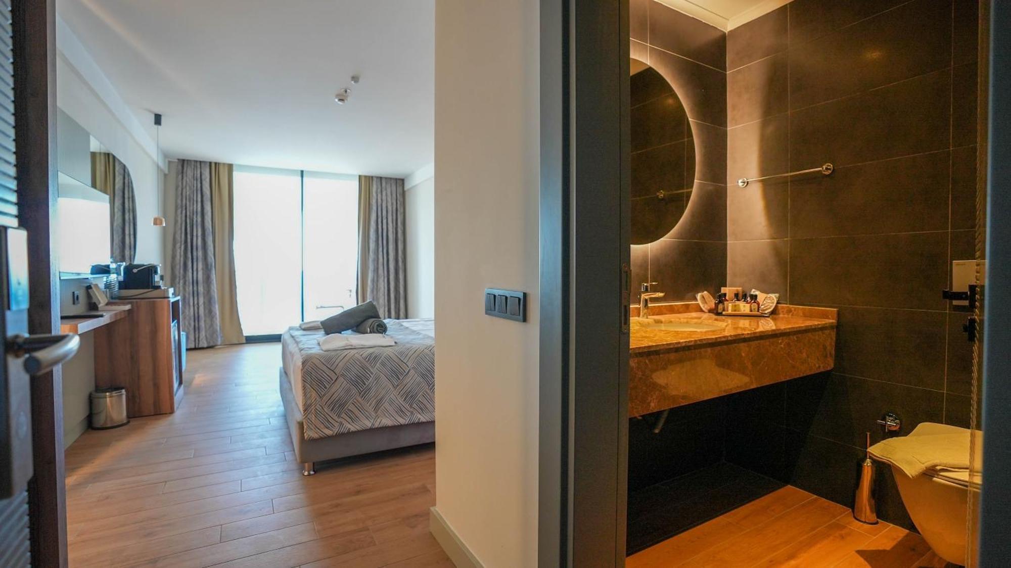 אלאניה Ada Port Hotel Adults Only מראה חיצוני תמונה