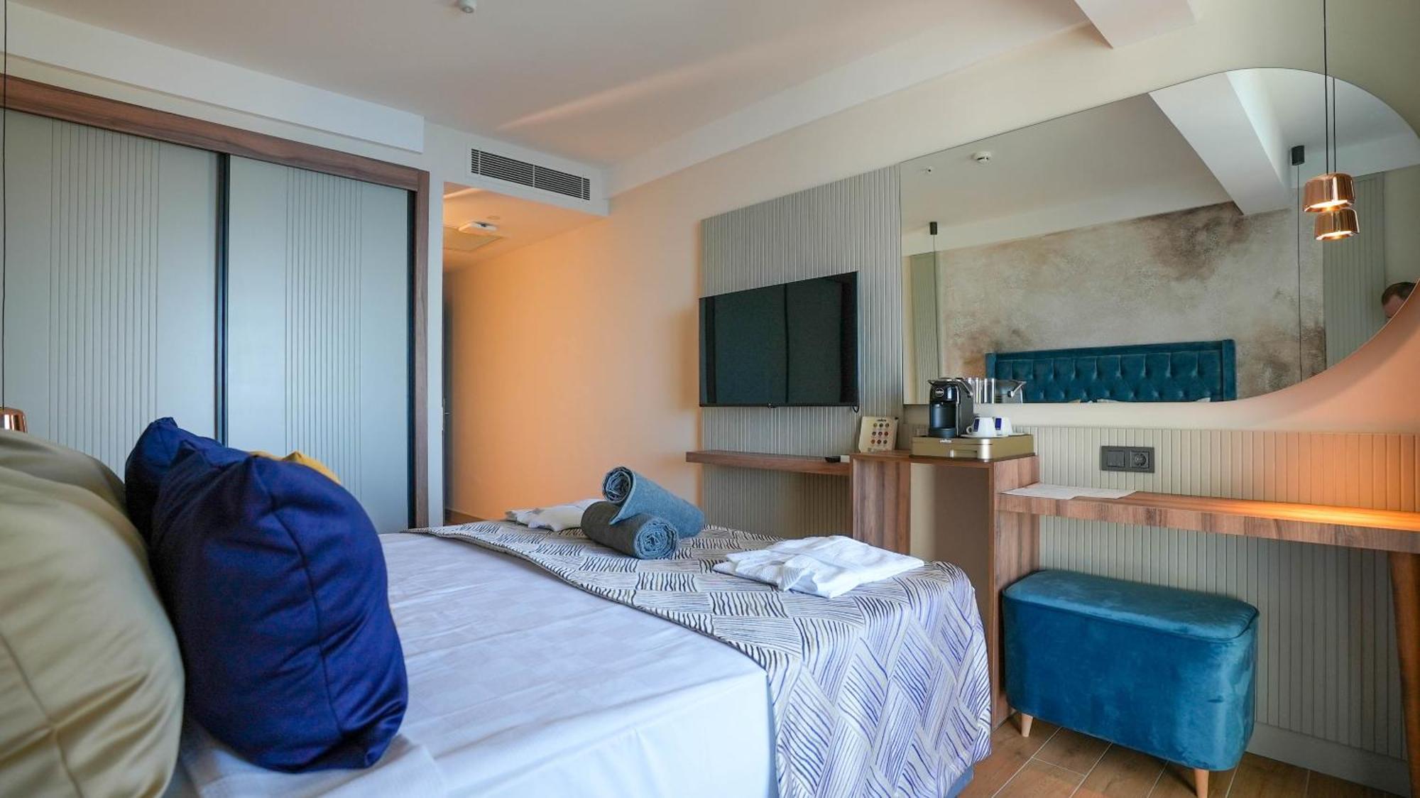 אלאניה Ada Port Hotel Adults Only מראה חיצוני תמונה